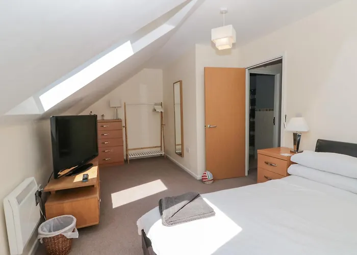 Harbour Lodge
